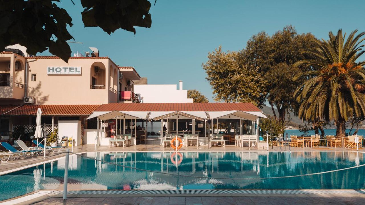 לימנאס Vournelis Hotel מראה חיצוני תמונה