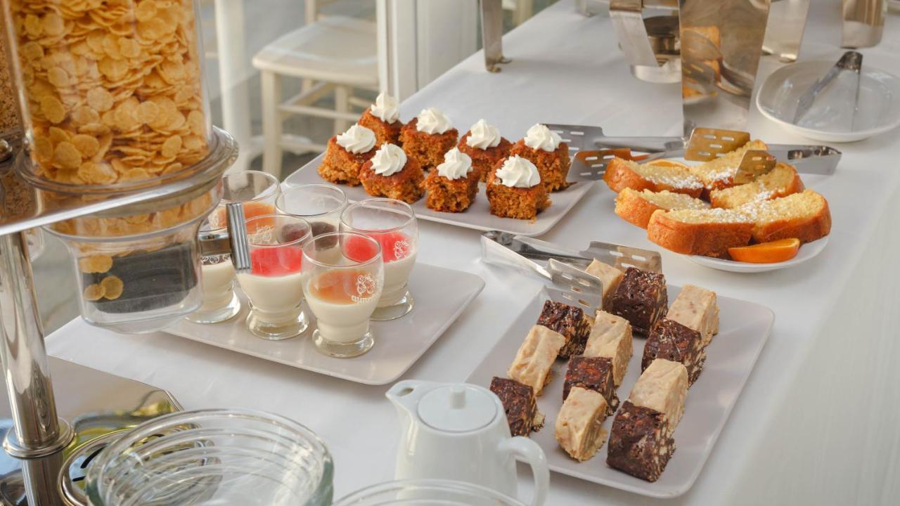 לימנאס Vournelis Hotel מראה חיצוני תמונה